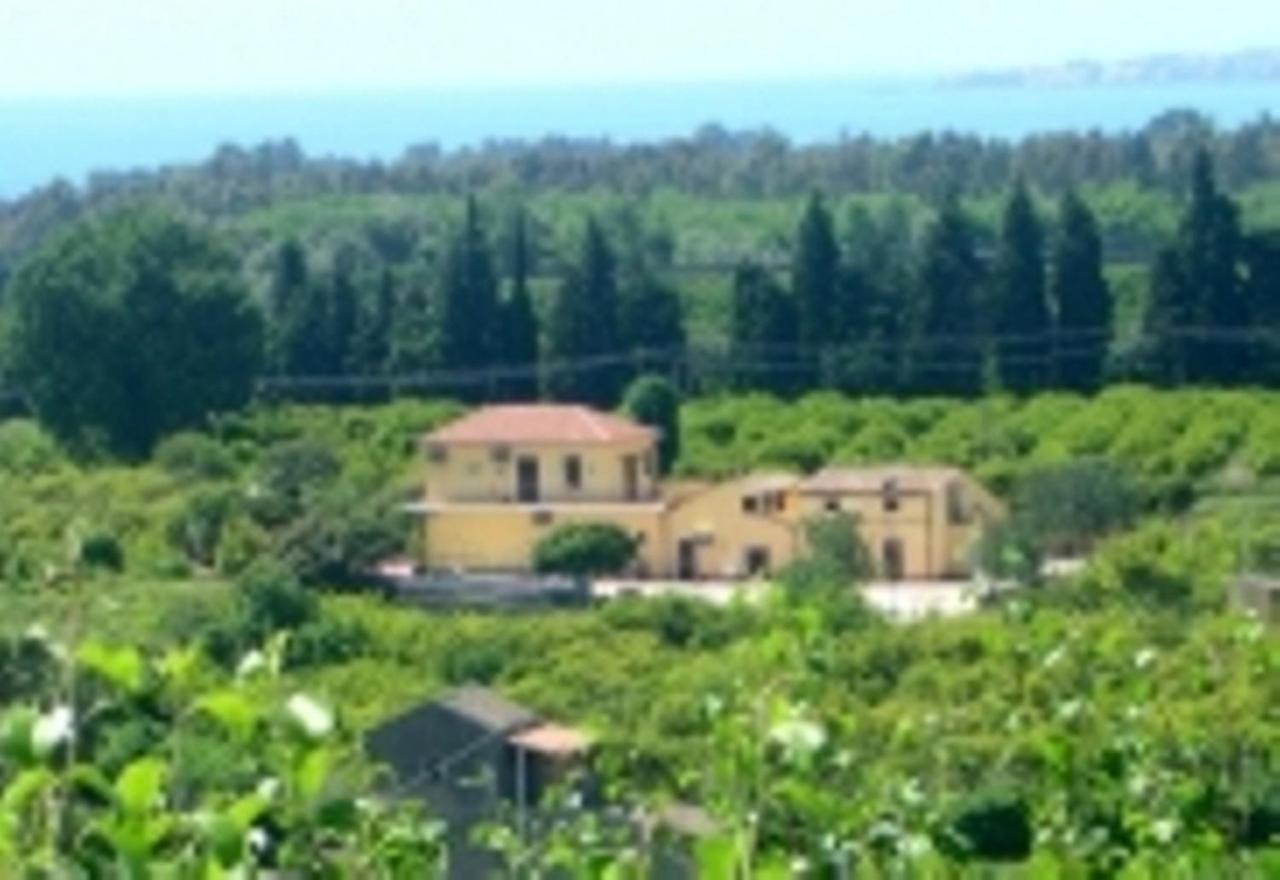 Oasi Del Fiumefreddo Villa Фиумефредо ди Сицилия Екстериор снимка
